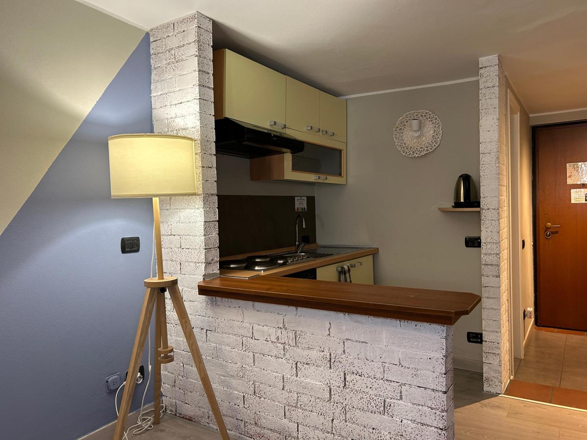 Alessandro 82 - Immobili E Soluzioni Rent Bérgamo Exterior foto